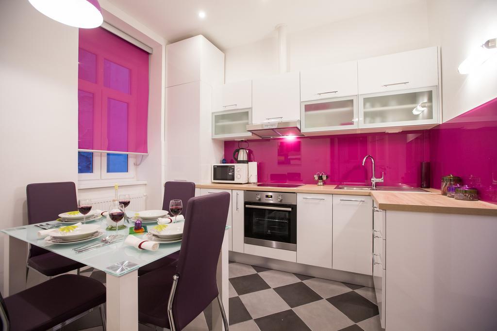 Apartment Center Four Stars ซาเกร็บ ภายนอก รูปภาพ