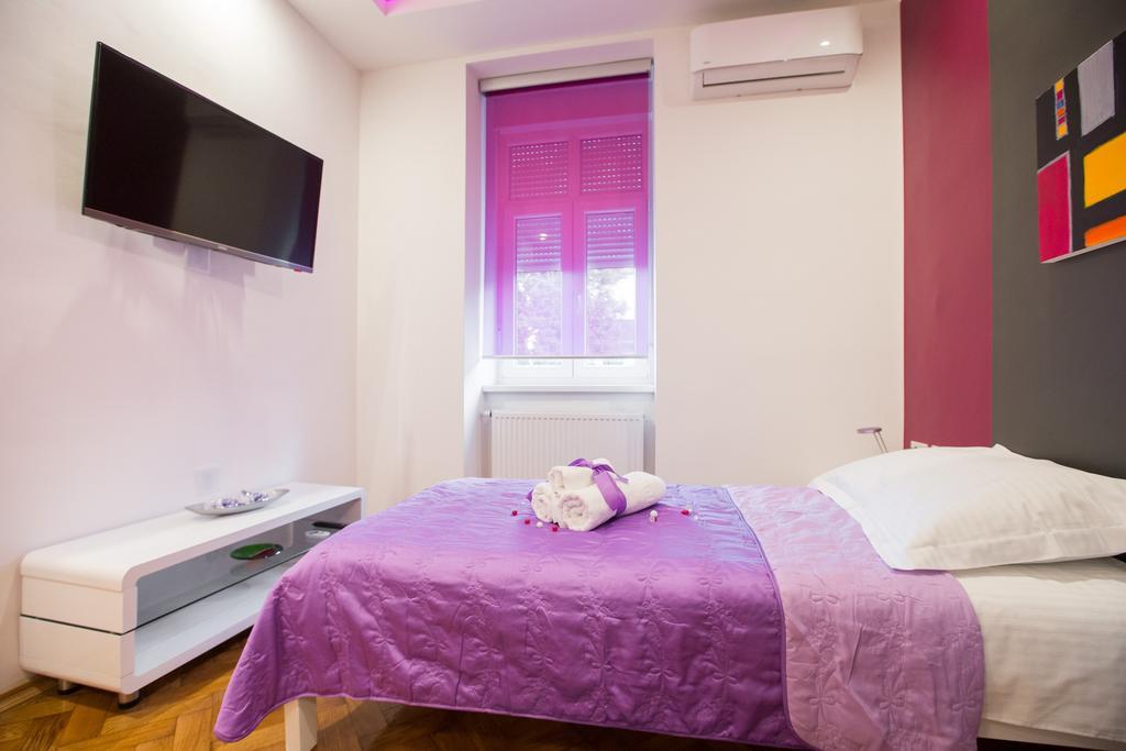 Apartment Center Four Stars ซาเกร็บ ภายนอก รูปภาพ